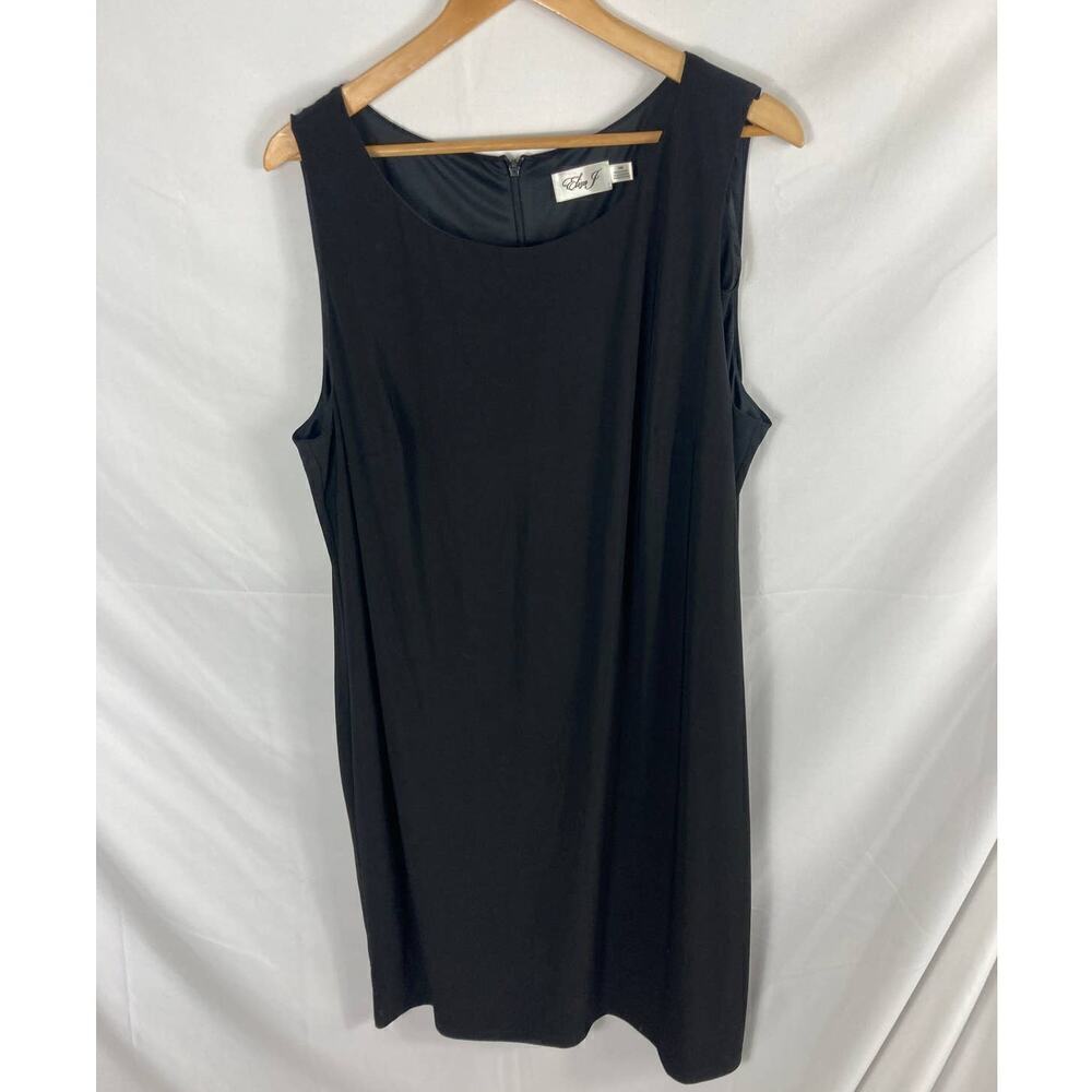 Eliza J Black Sleeveless Shift Dress size 18W